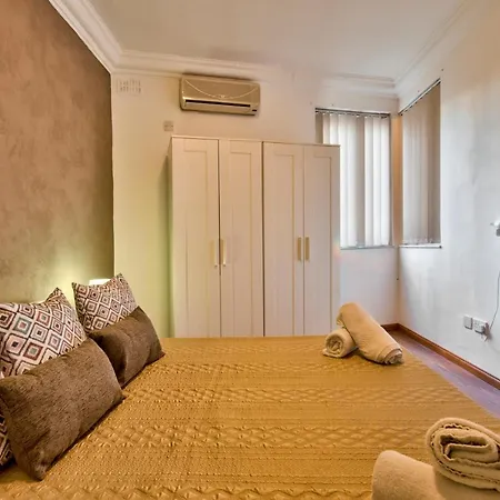 Appartement 2-bedroom With Valletta Seaviews *